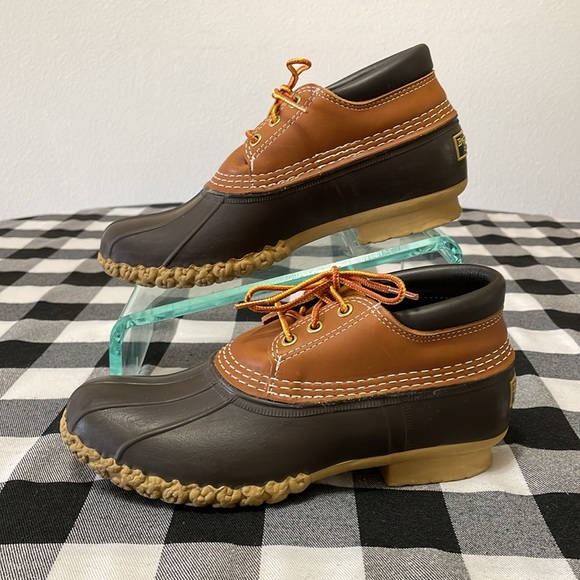 L.L. BEAN Women's Low Top Waterproof BEAN BOOTS Water Rain Winter Shoes Leather - Picture 3 of 12